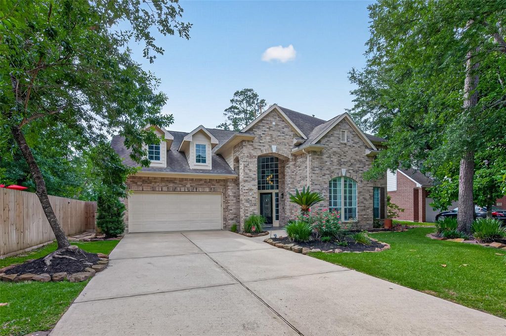 Photo of 31 Sagamore Bend Place, The Woodlands, TX 77382 (MLS # 4127394)