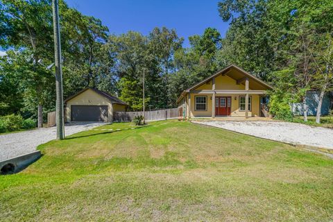 Photo of 190 Big Oak, Livingston, TX 77351 (MLS # 11287770)