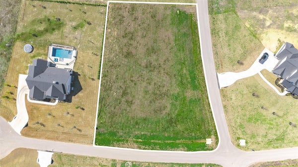 8572 CEDAR LAKE LN, PLANTERSVILLE, TX 77363 - Image 84c70faa82546e73fbb85cf4e4e34cf6/3322890321