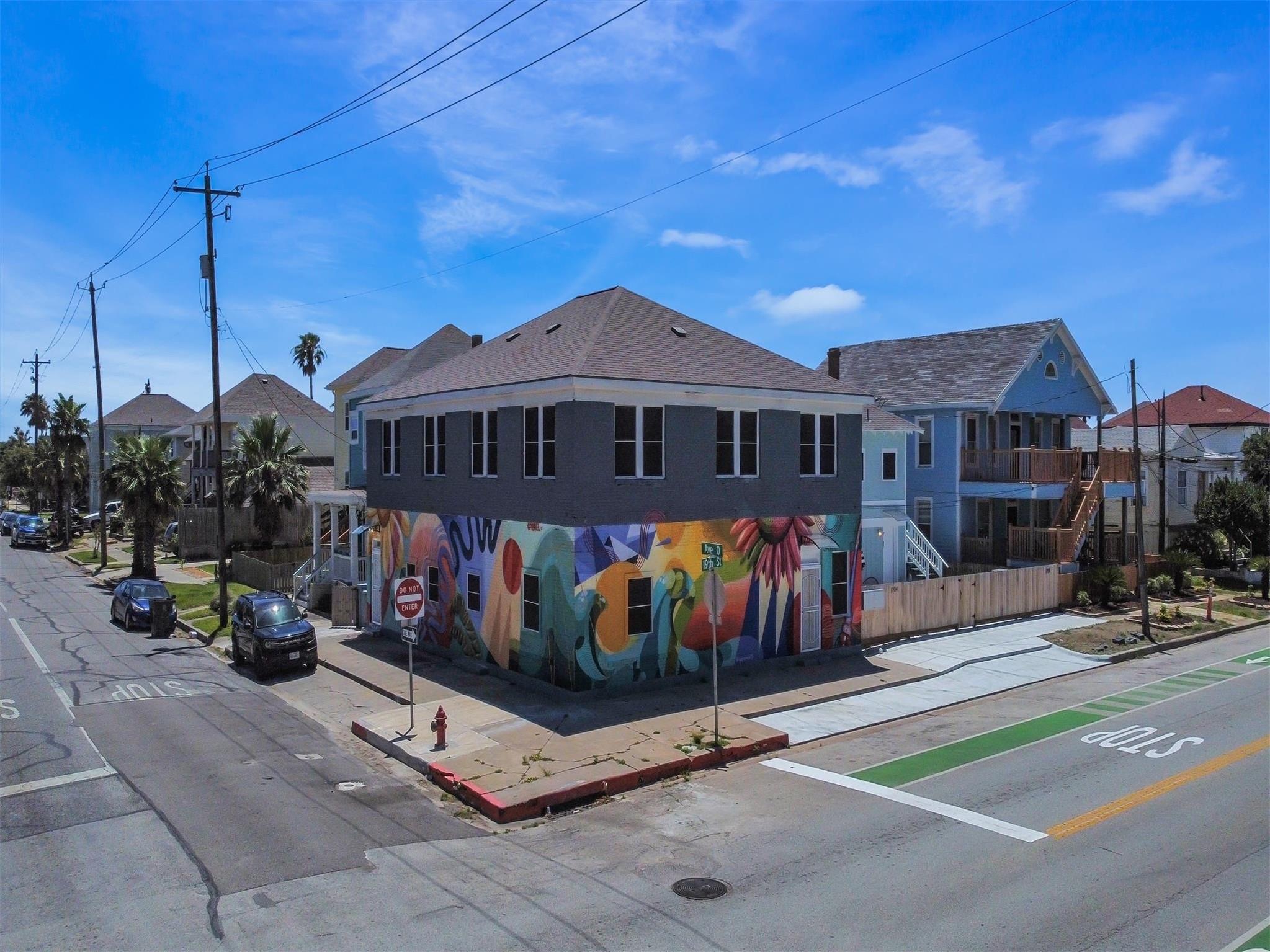 1827 Avenue O 2