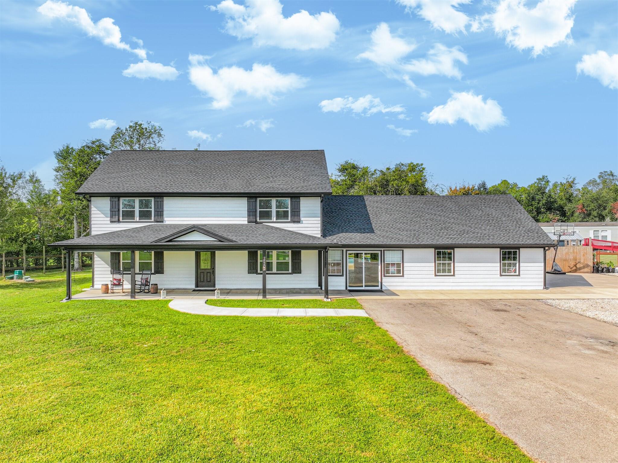 18502 Wells Court