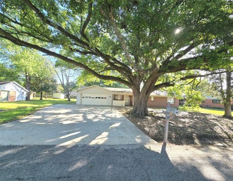 Photo of 607 S Main Street, Dayton, TX 77535 (MLS # 63253820)