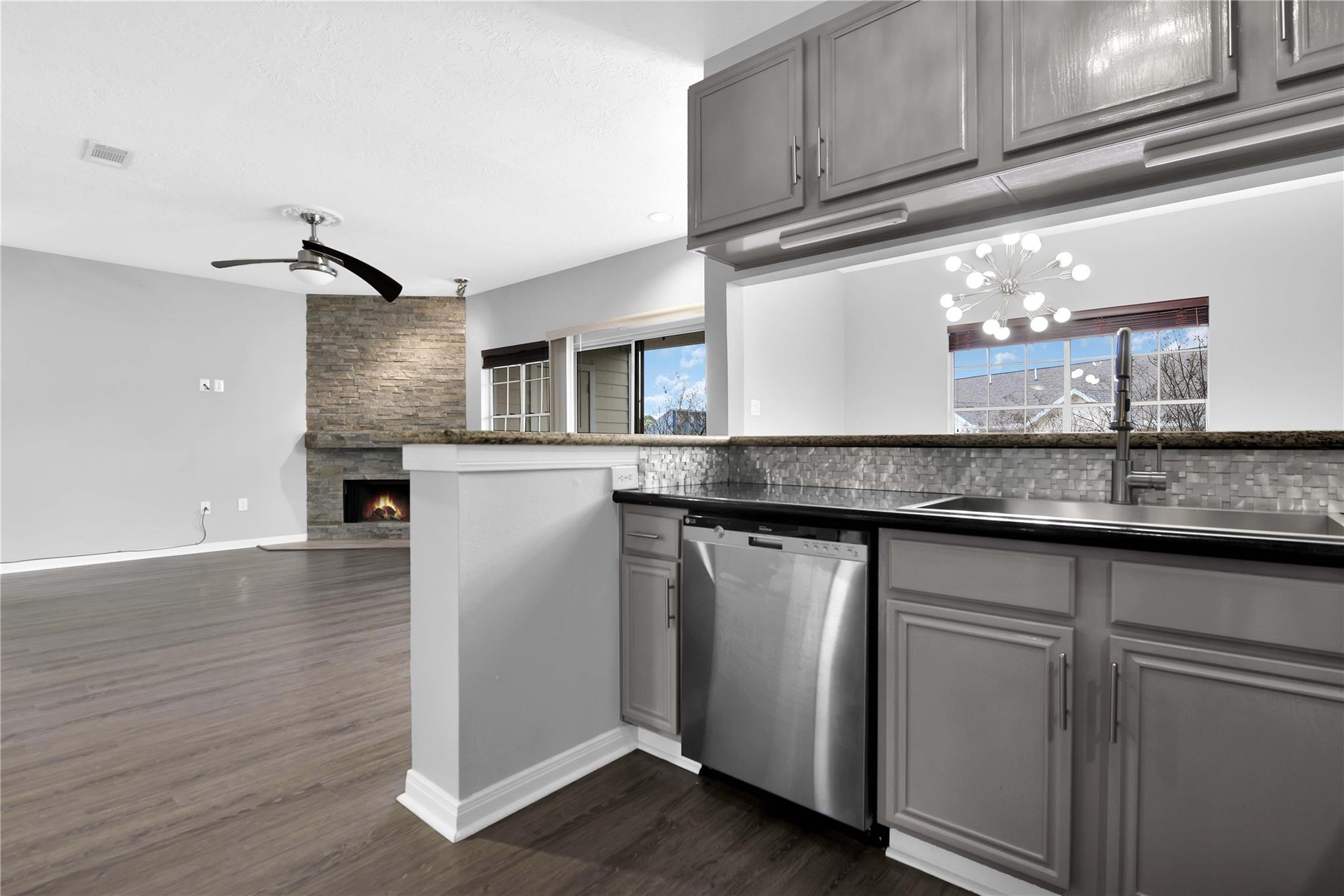 12565 Melville Drive 123