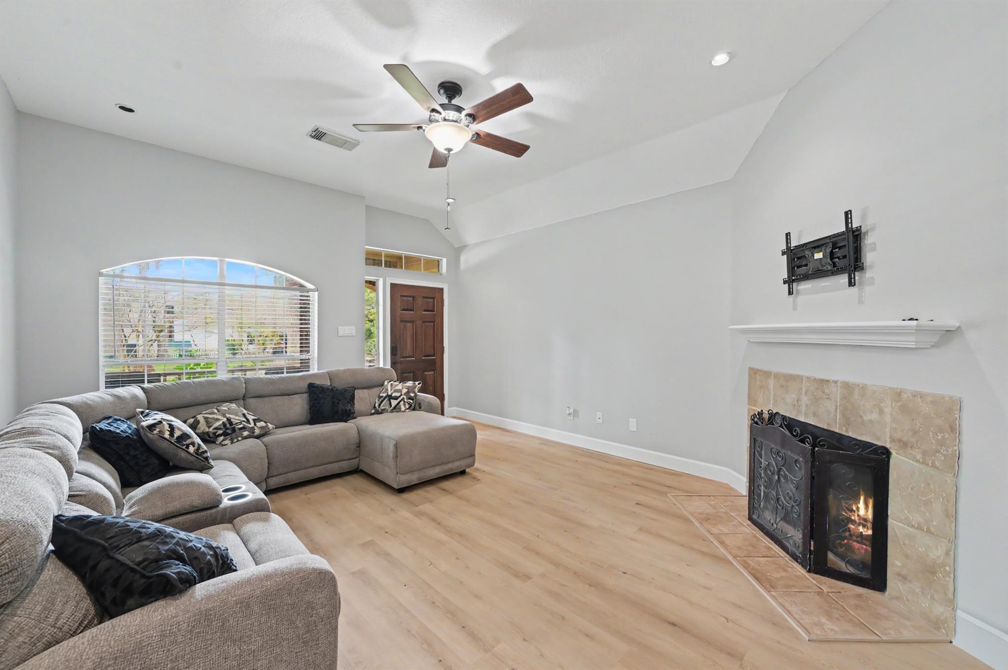 11318 Twain Drive