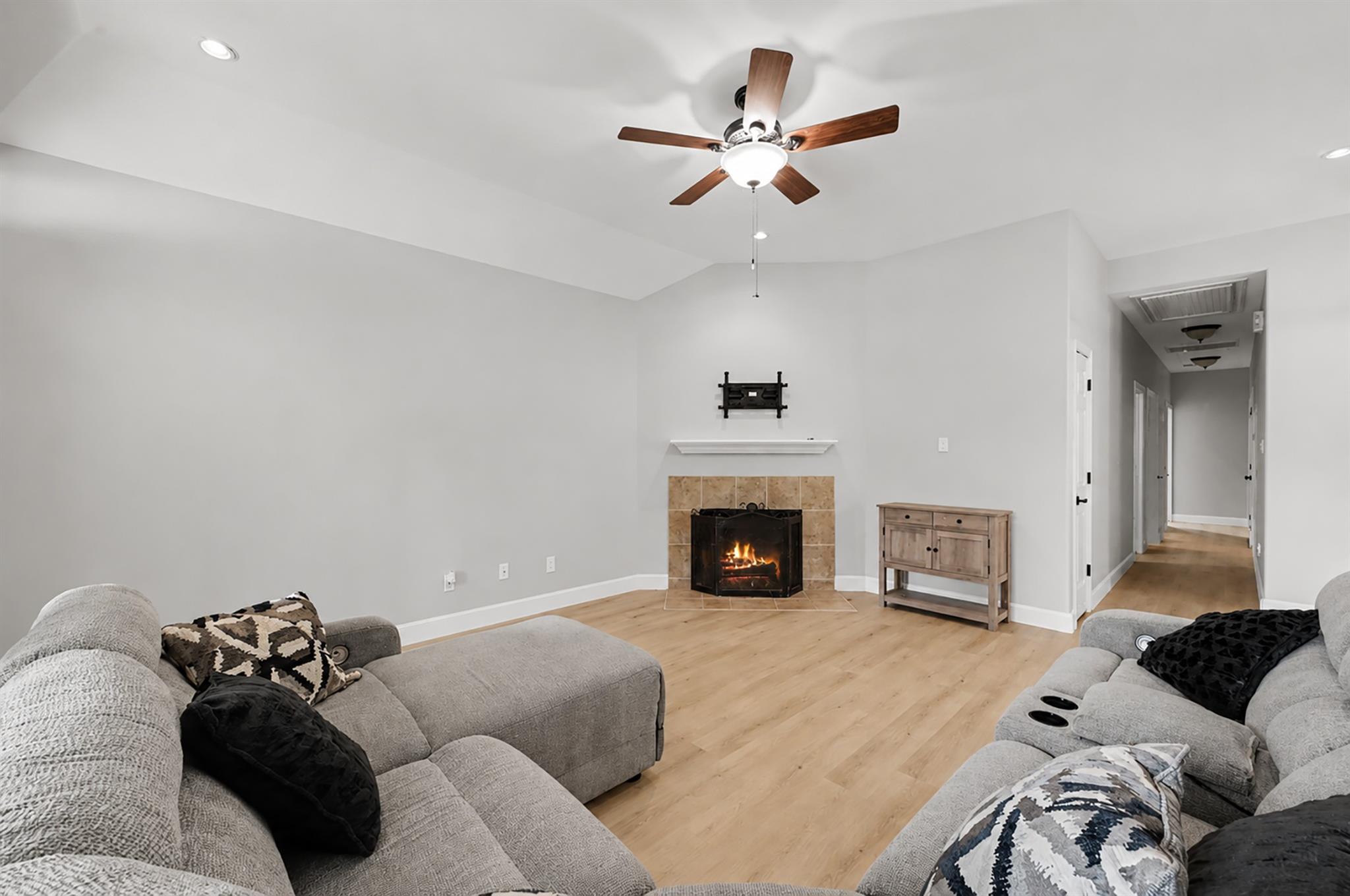 11318 Twain Drive