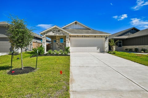 Photo of 14239 Granger Pointe Lane, Conroe, TX 77302 (MLS # 44830115)