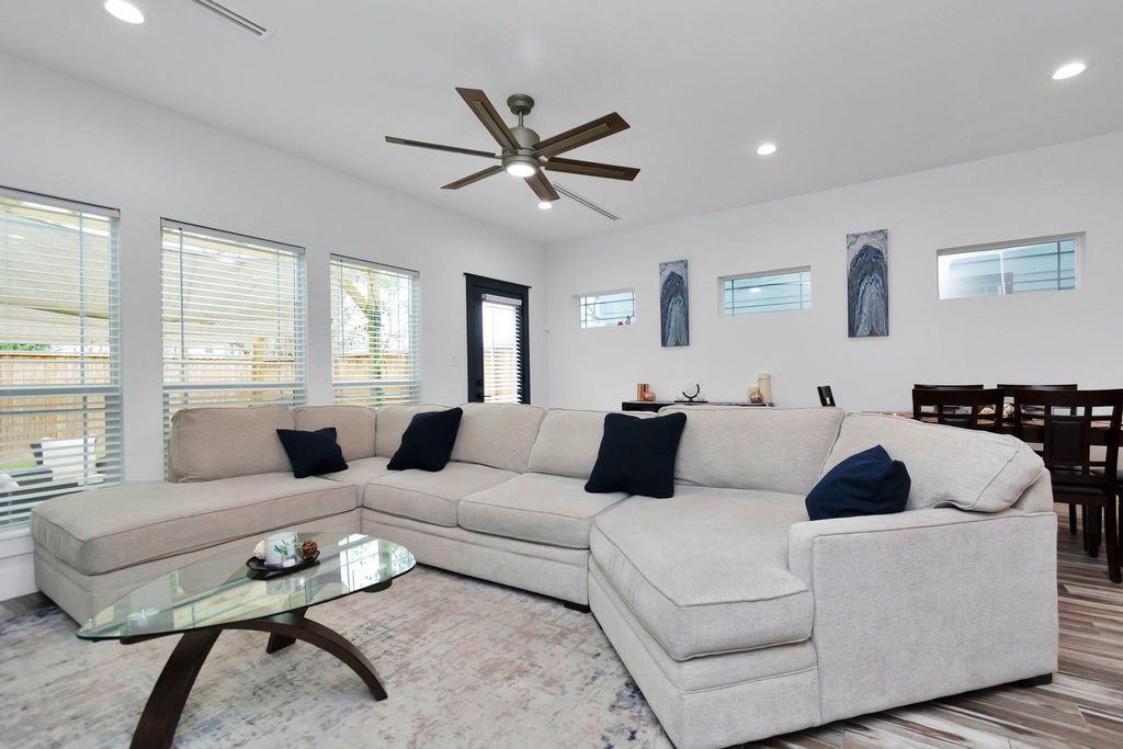 Photo of 4209 New Orleans Street #A, Houston, TX 77020 (MLS # 16428556)