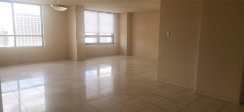 Condo For Sale - 5150 Hidalgo Street #1503<br/> Harris County, Houston, TX 77056