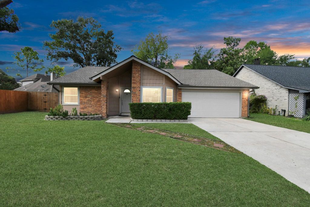 Photo of 10219 Trading Post Drive, Houston, TX 77064 (MLS # 13267798)