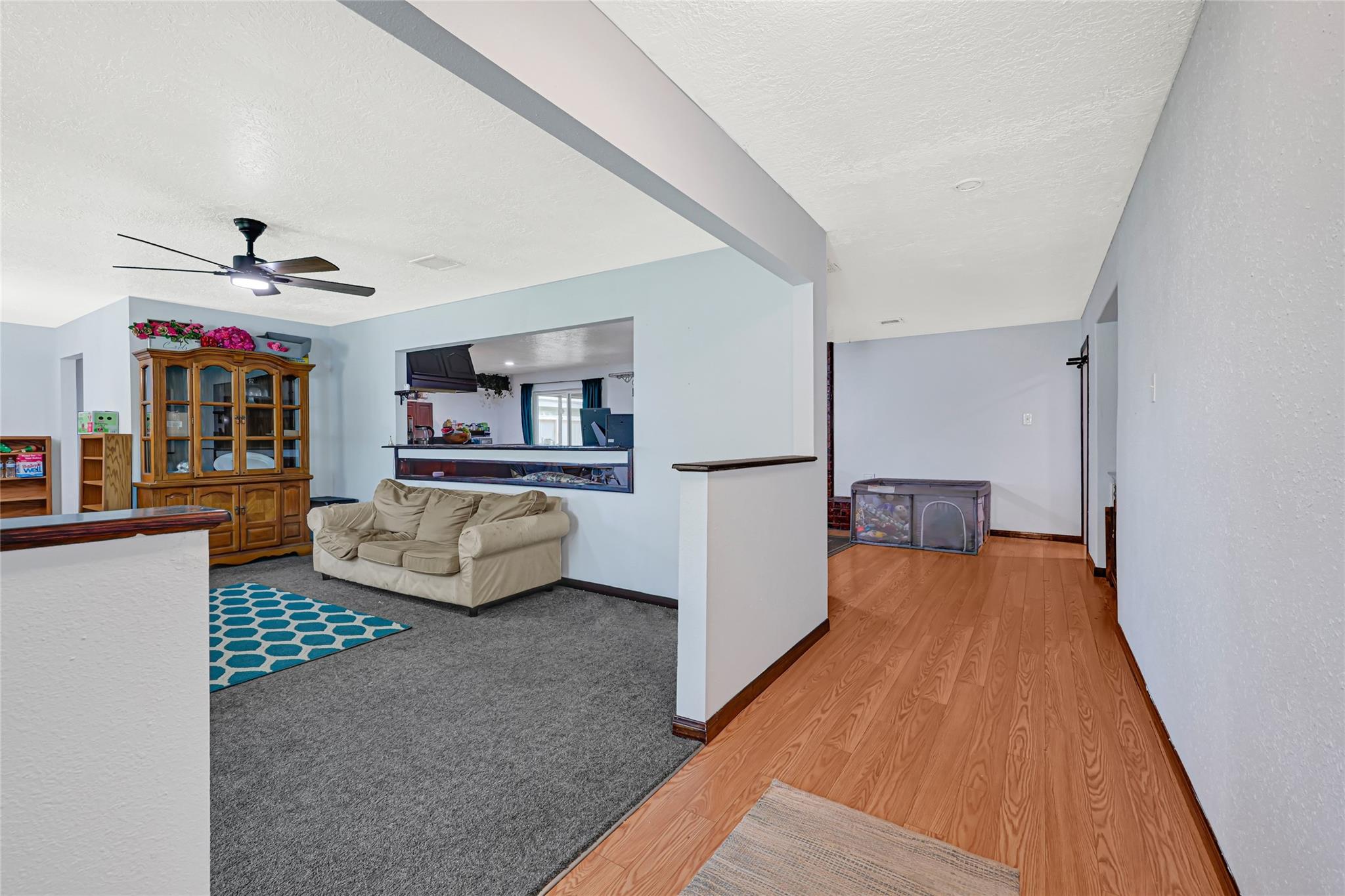 5225 Creekview Drive