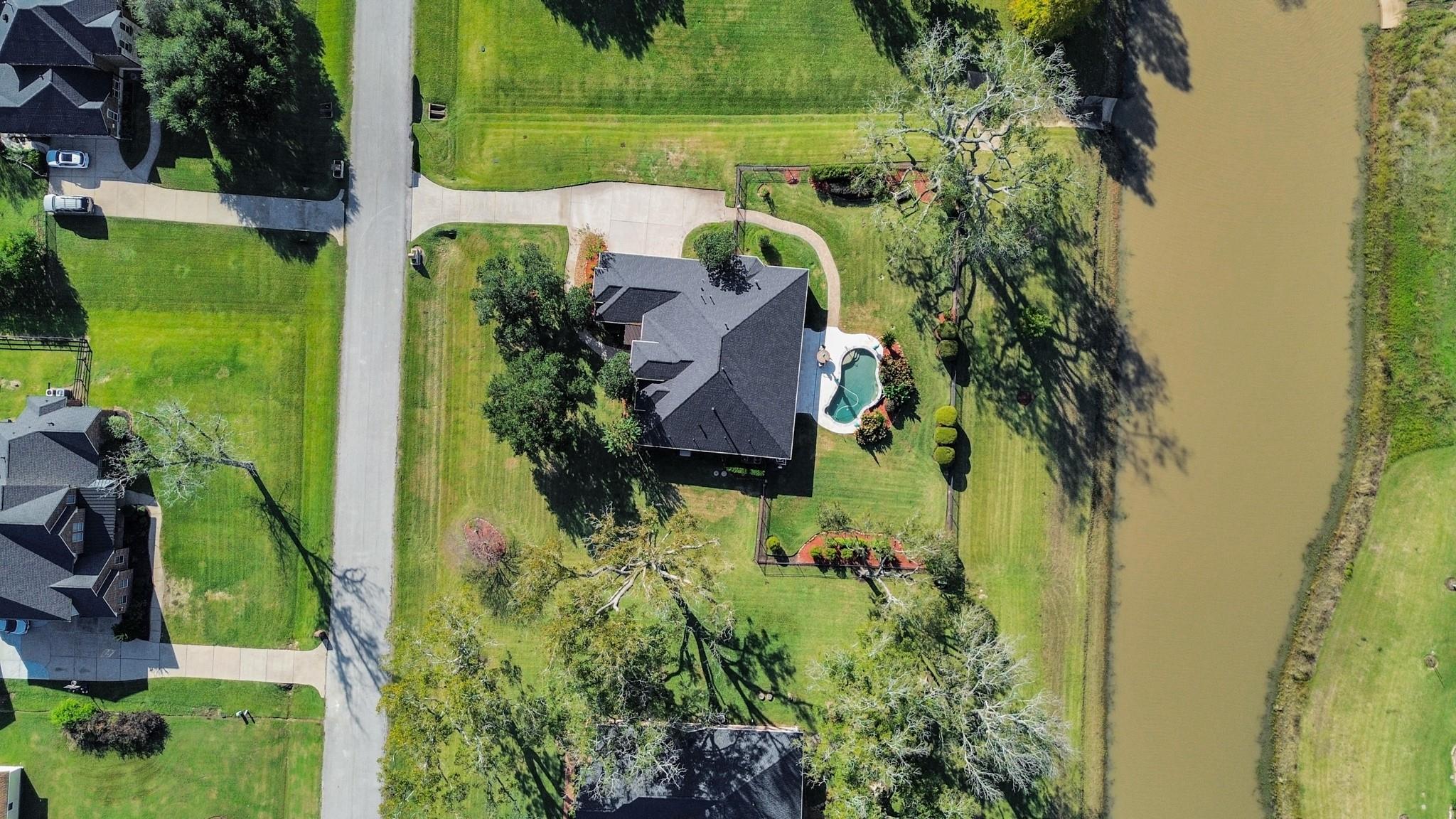 3511 River Bend Drive