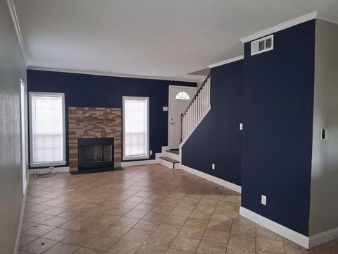 Photo of 3600 Jeanetta Street #105, Houston, TX 77063 (MLS # 76111043)