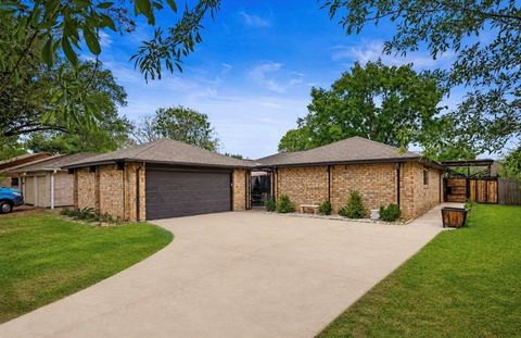 Photo of 19634 Southaven Drive, Houston, TX 77084 (MLS # 7305388)