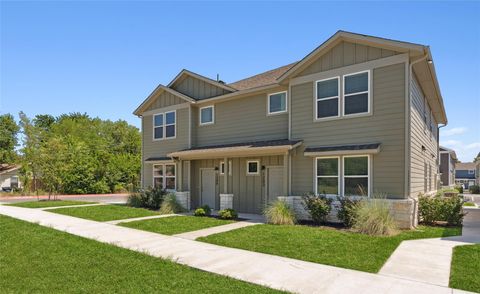 Photo of 520 Powell Drive, Leander, TX 78641 (MLS # 33208295)