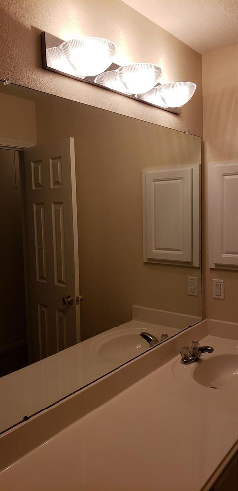 Tiny photo for 9923 Yearling Place, Conroe, TX 77385 (MLS # 25280238)