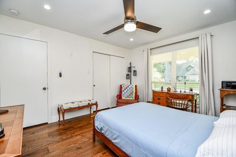 Tiny photo for 922 Chantilly Lane S, Houston, TX 77018 (MLS # 10143067)