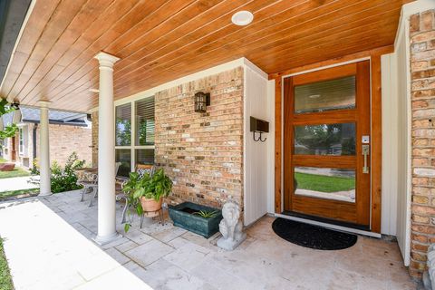 Tiny photo for 922 Chantilly Lane S, Houston, TX 77018 (MLS # 10143067)