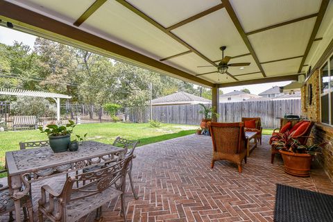 Tiny photo for 922 Chantilly Lane S, Houston, TX 77018 (MLS # 10143067)