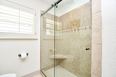 Tiny photo for 922 Chantilly Lane S, Houston, TX 77018 (MLS # 10143067)