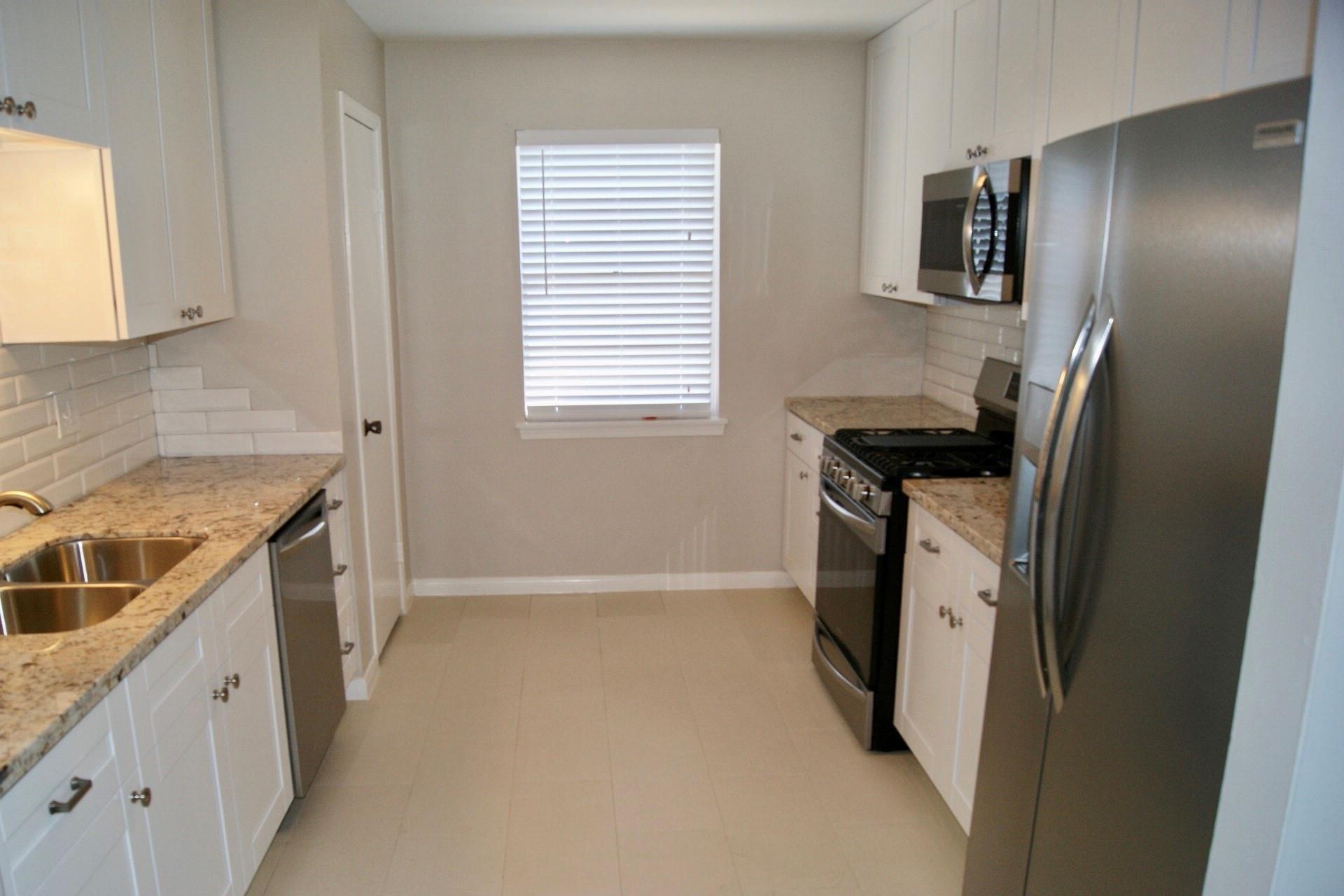 3322 Sycamore Springs Drive