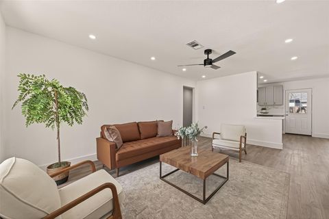 Tiny photo for 608 Lloyd Lane, Baytown, TX 77521 (MLS # 42111194)