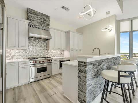 Condo For Sale - 4821 Nasa Parkway #6E<br/> Seabrook, TX 77586