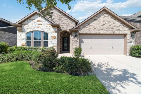 Photo of 11127 Bluewater Lagoon Circle, Cypress, TX 77433 (MLS # 52542291)