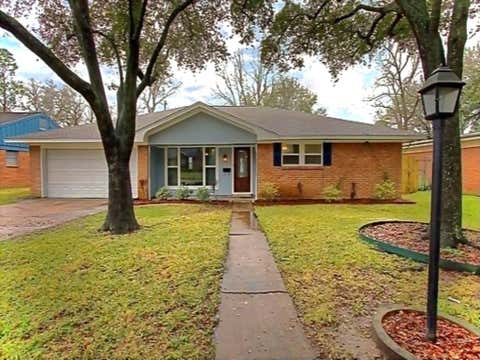 Photo of 5711 Capello Drive, Houston, TX 77035 (MLS # 89543494)