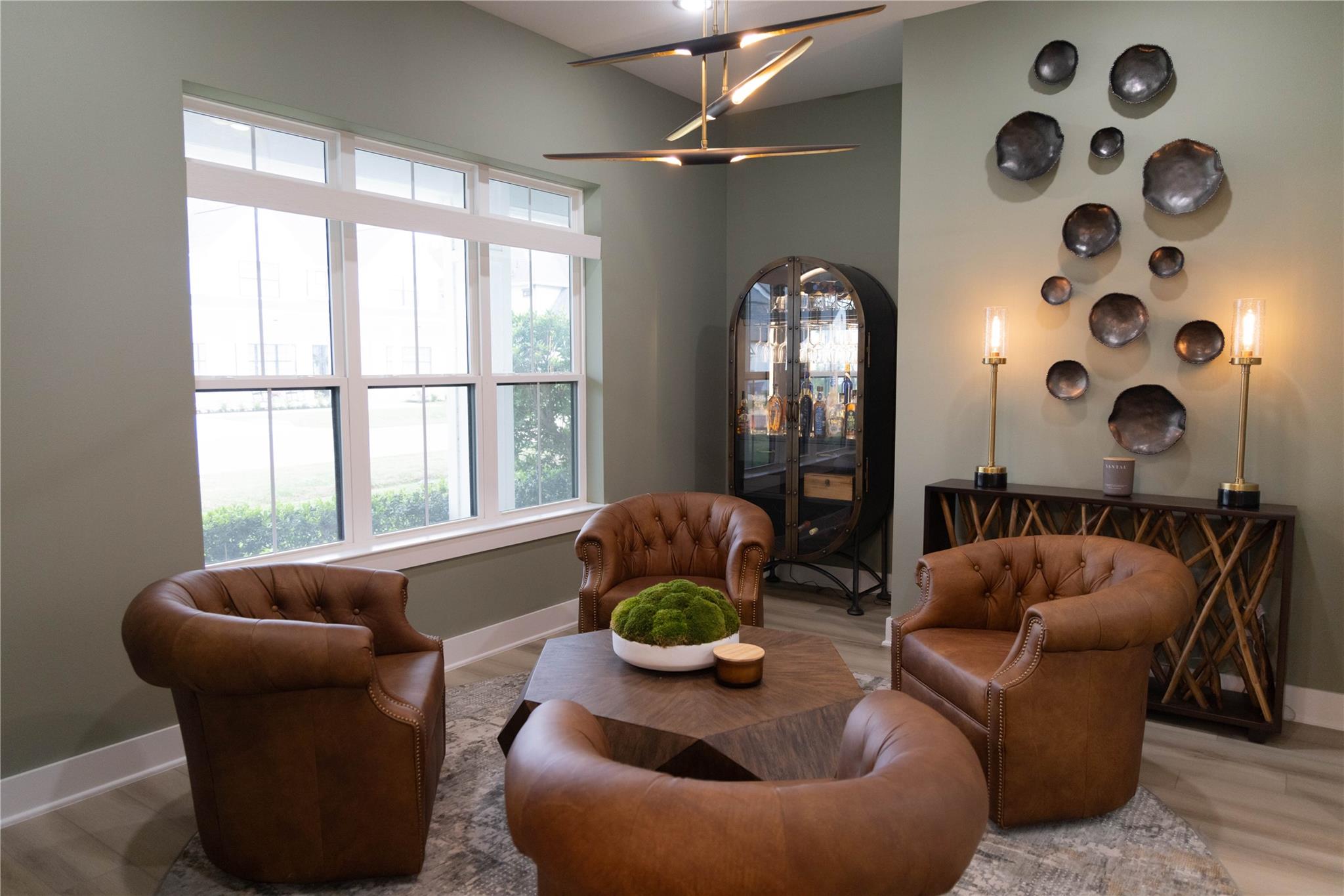 21823 White Oak View Drive