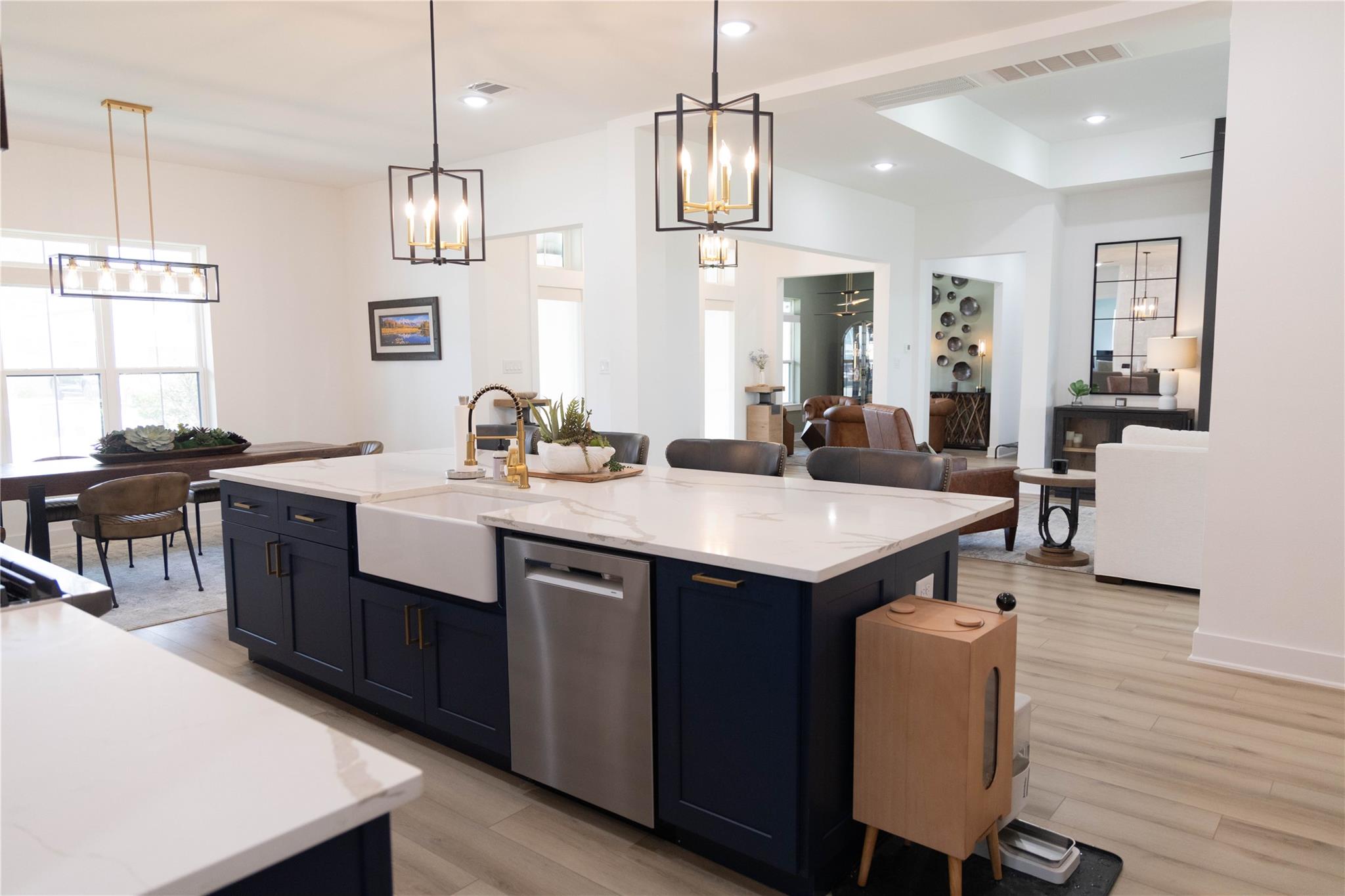 21823 White Oak View Drive