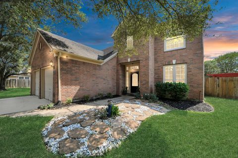 Photo of 11003 Anilu Drive, Richmond, TX 77406 (MLS # 94509288) Photo of 11003 Anilu Drive, Richmond, TX 77406 (MLS # 94509288)