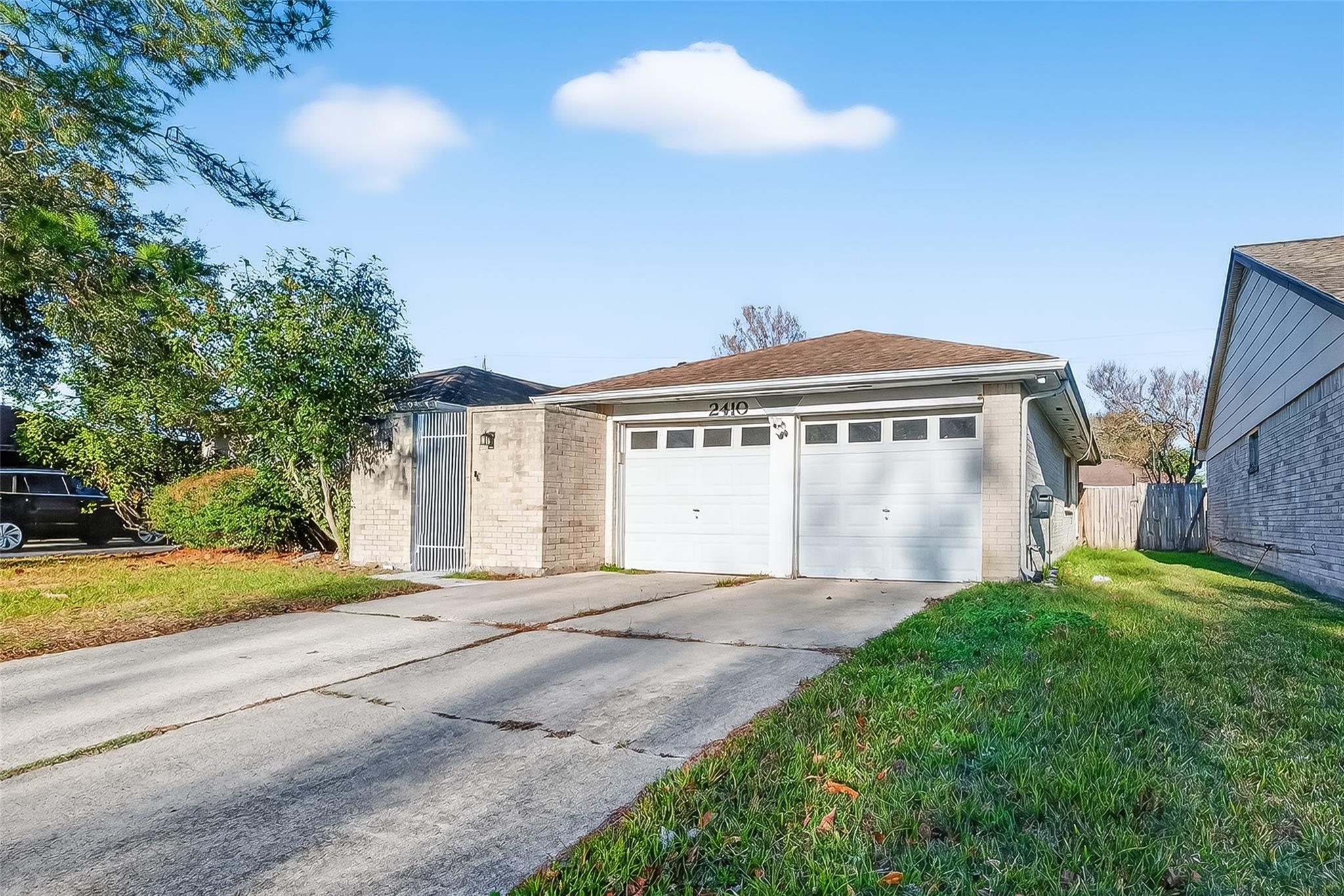 2410 Colonial Ridge Drive