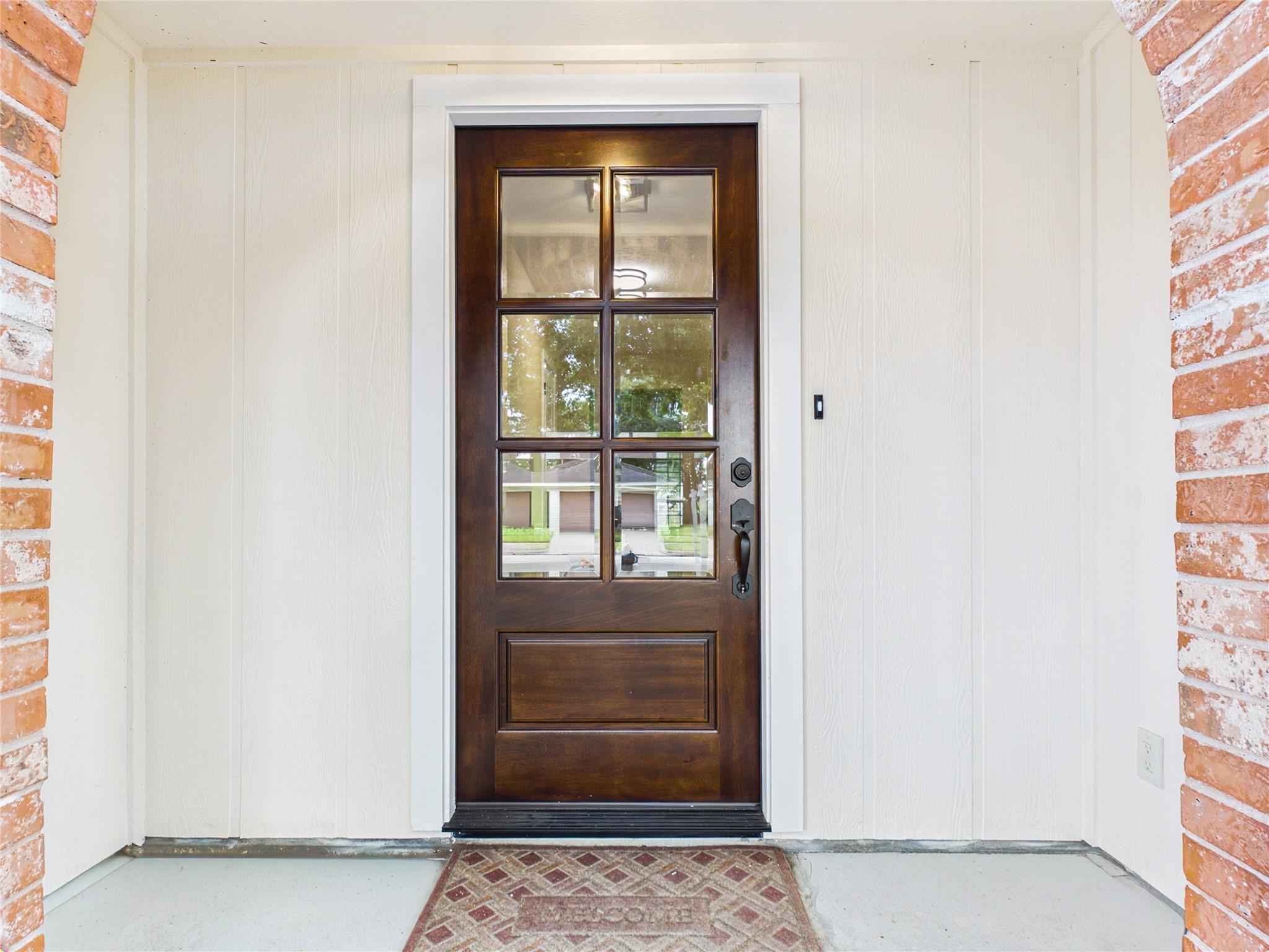 1817 Woodcrest Drive