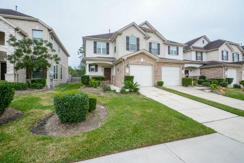 Photo of 16102 Limestone Lake Drive, Tomball, TX 77377 (MLS # 22239480)