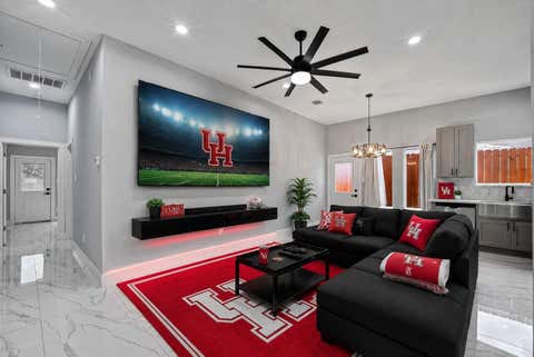 Photo of 5027 Dickens Road #A, Houston, TX 77021 (MLS # 71805322)