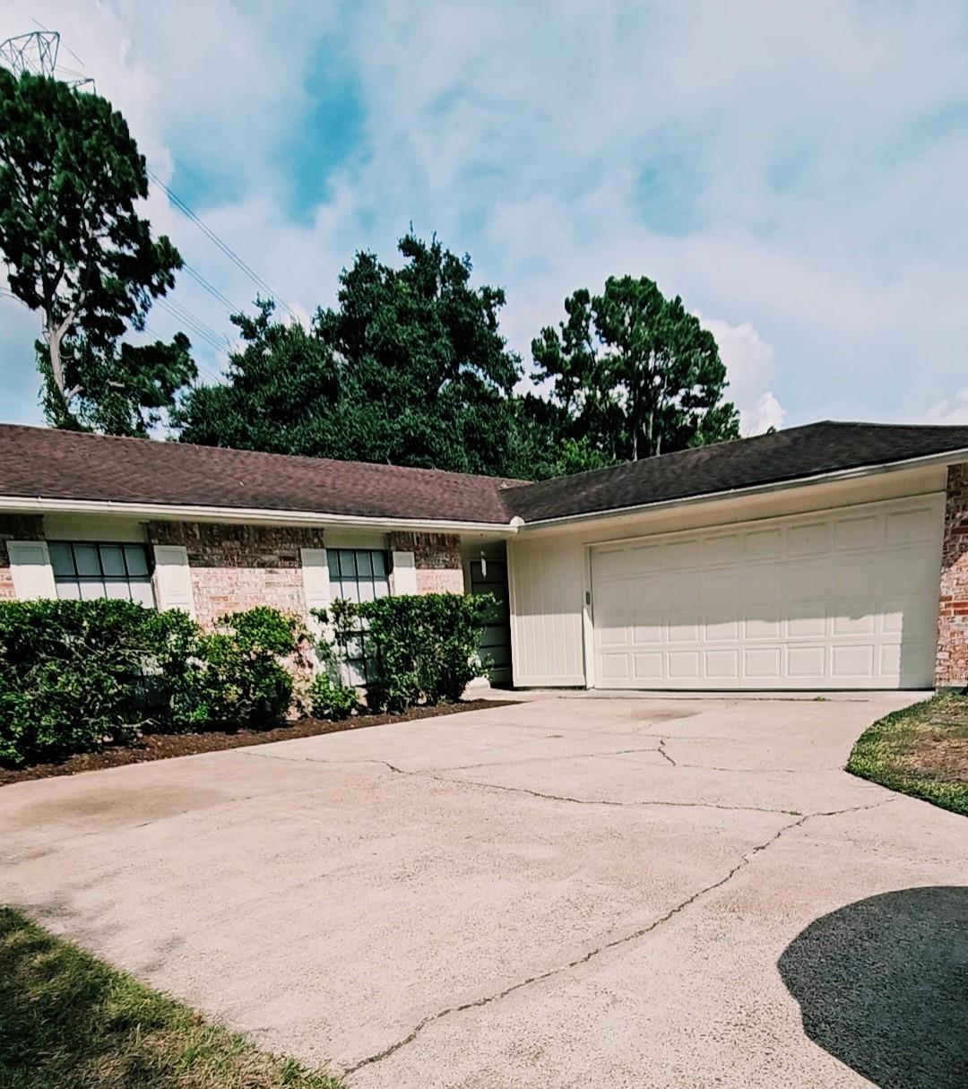 18214 Mantana Drive