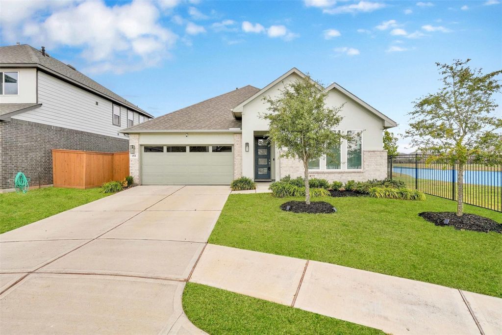 Photo of 153 Aurora Springs Drive, Katy, TX 77493 (MLS # 60292015)