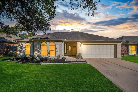 Photo of 5614 Village Park Drive, Katy, TX 77493 (MLS # 84300577)