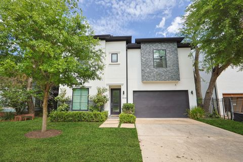 Photo of 2518 Southgate Boulevard, Houston, TX 77030 (MLS # 82537374)