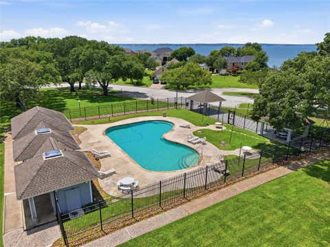 Townhouse For Sale - 1907 Clipper Circle<br/> Montgomery County, Willis, TX 77318