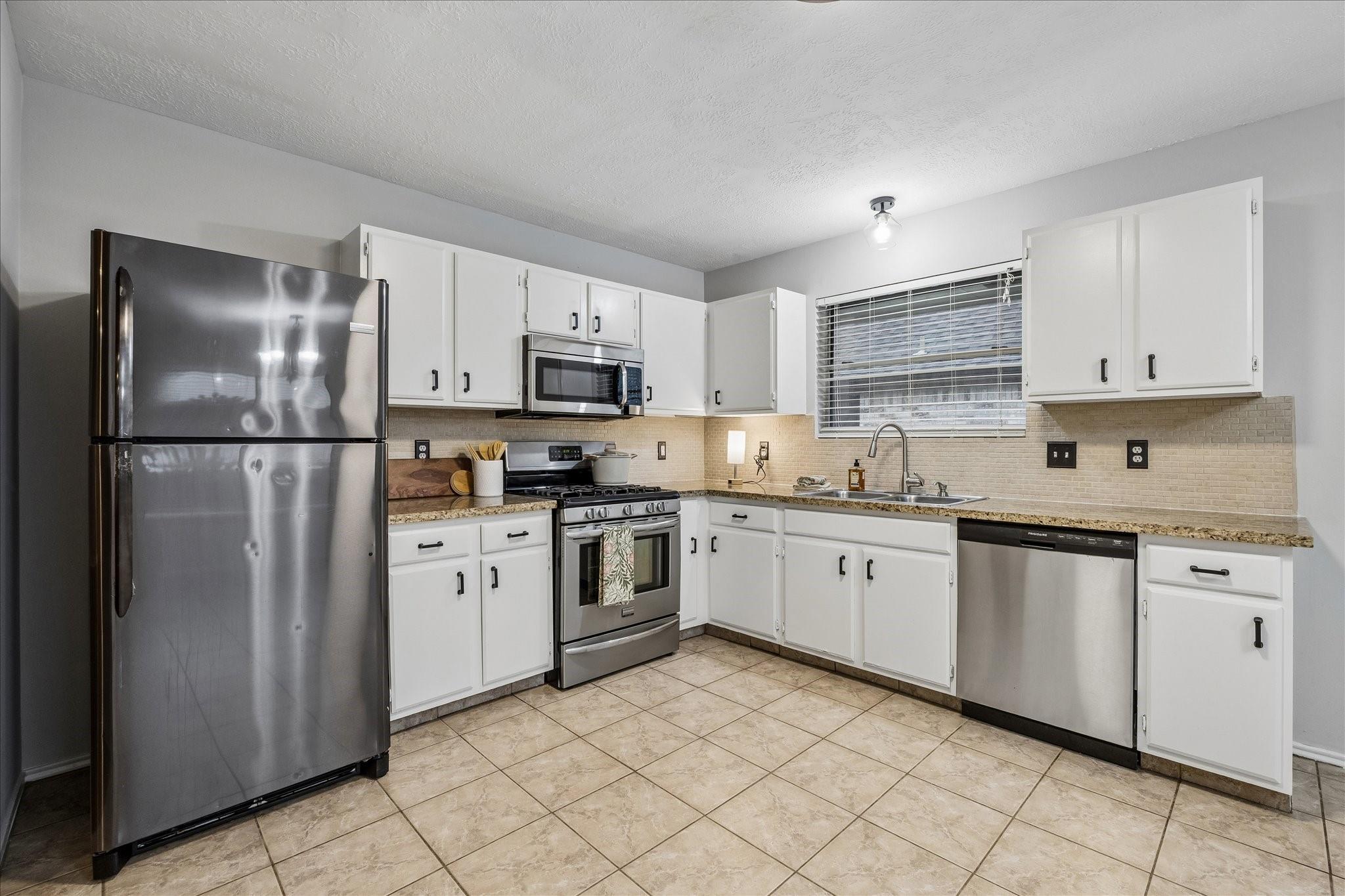 2138 Tower Bridge Road