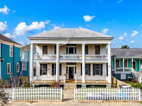 Photo of 1524 Mechanic Street #6, Galveston, TX 77550 (MLS # 53932615)