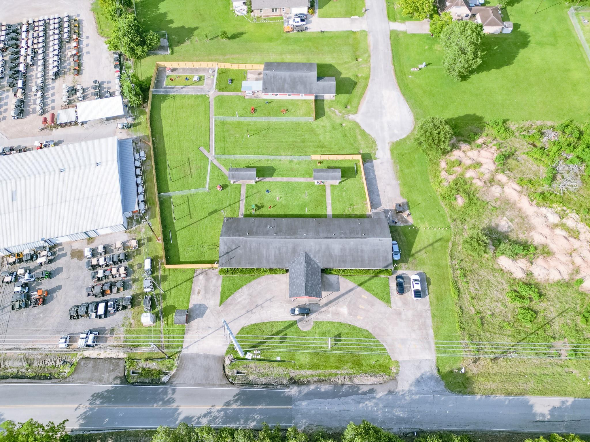 5111 Powerline Road