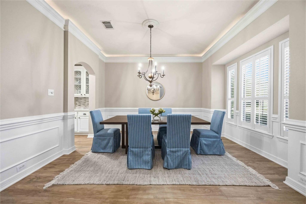 Photo of 14003 Southern Spring Lane, Houston, TX 77044 (MLS # 22045208)
