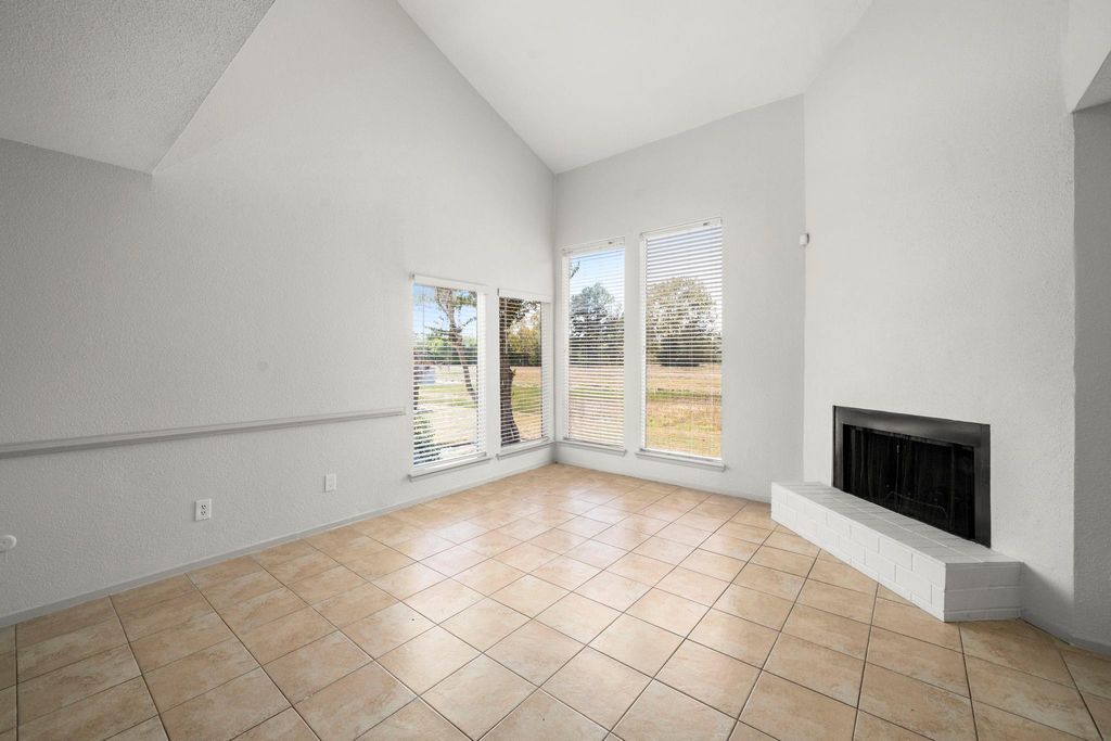 Photo of 7847 Green Lawn Drive #7847, Houston, TX 77088 (MLS # 75571658)