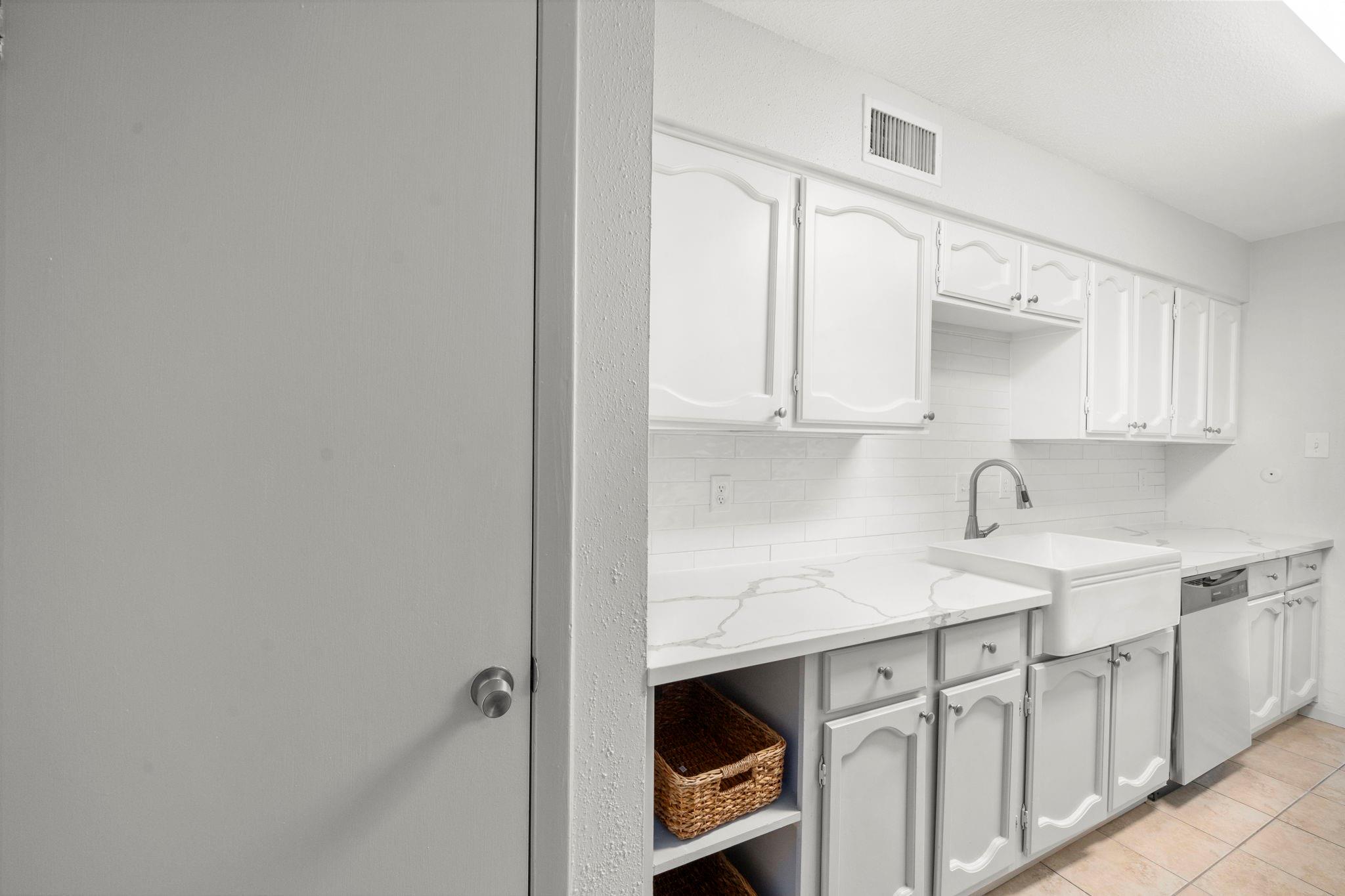 7847 Green Lawn Drive 7847