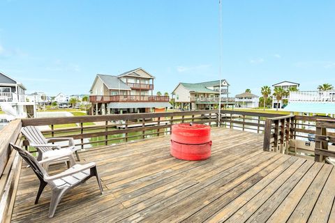 Tiny photo for 22814 Vida Street, Galveston, TX 77554 (MLS # 12121397)