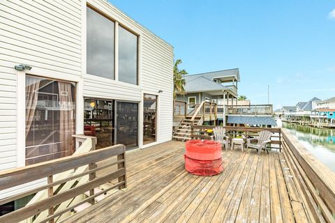 Tiny photo for 22814 Vida Street, Galveston, TX 77554 (MLS # 12121397)