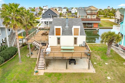 Tiny photo for 22814 Vida Street, Galveston, TX 77554 (MLS # 12121397)
