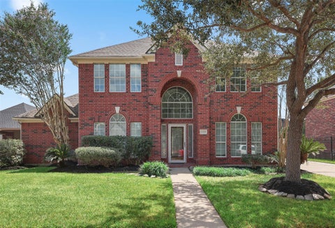 Photo of 2309 Augusta Drive, Pearland, TX 77581 (MLS # 63039043)